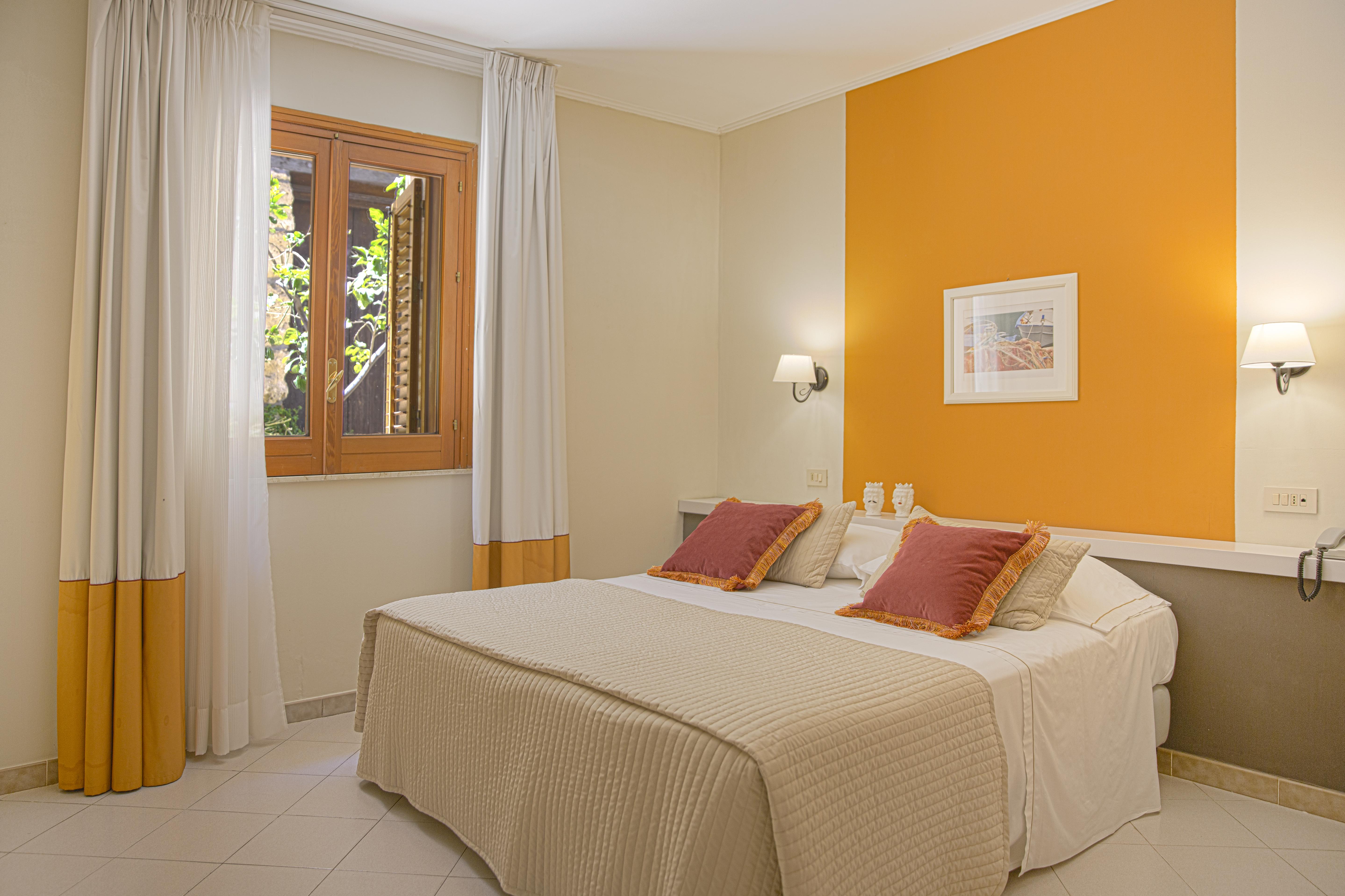 Hotel Al Madarig Castellammare del Golfo Eksteriør billede